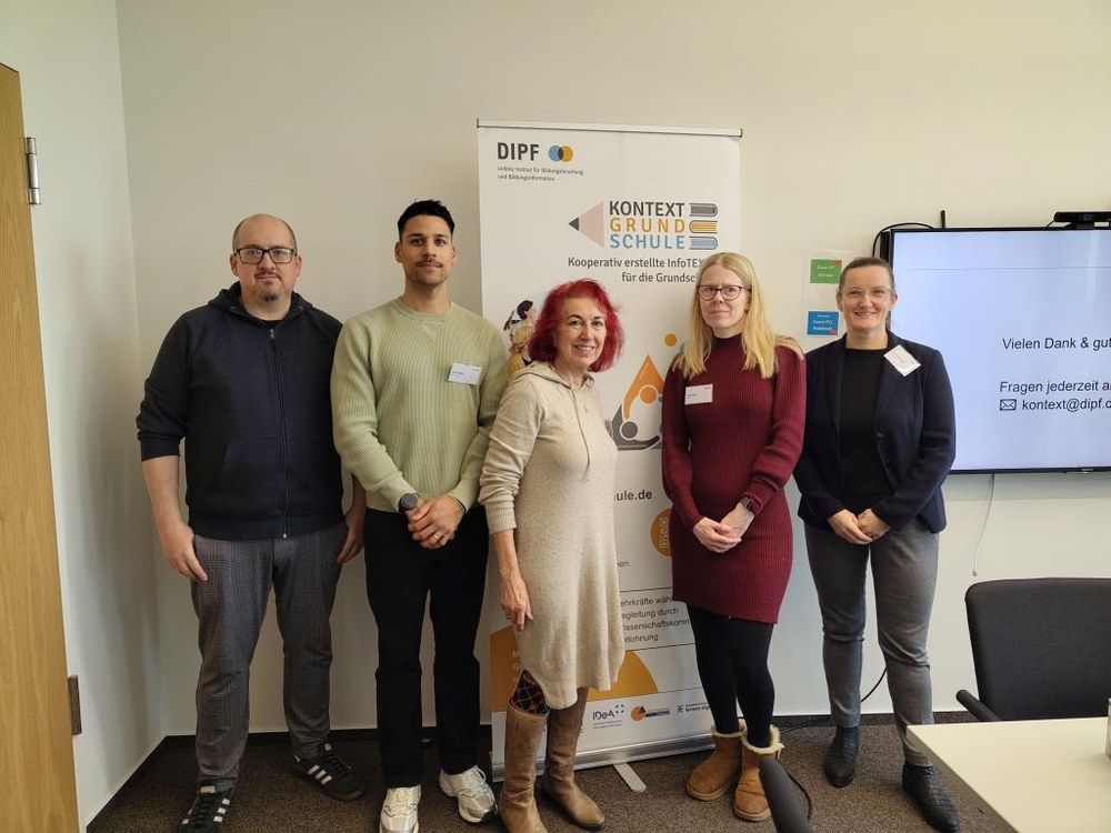 Elternarbeit_Gruppenfoto.jpg